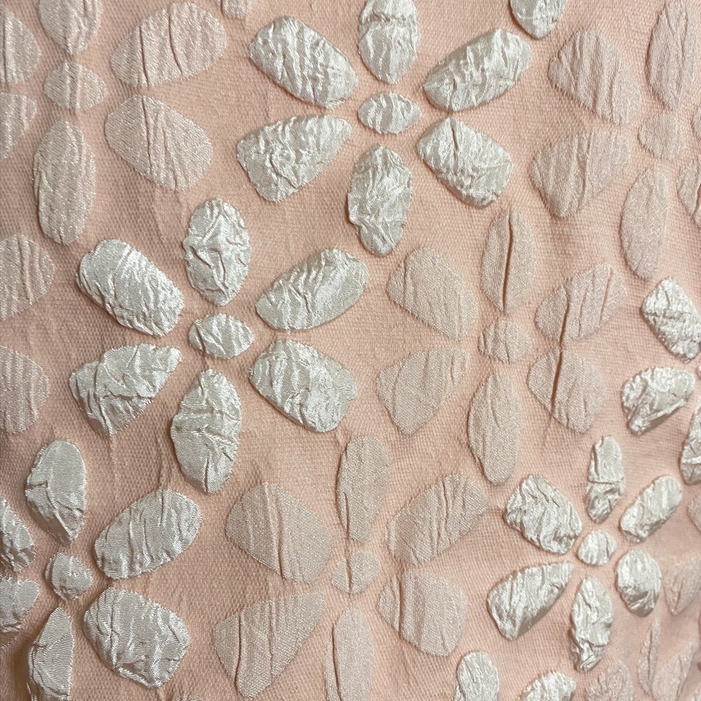 TCEC Pink Floral Textured Jacquard Top with Puff Short Sleeves - Picture 3 of 14